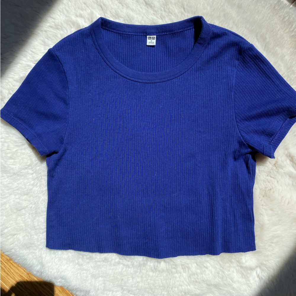 SOLD | One of One Cropped Uniqlo Ribbed TShirt